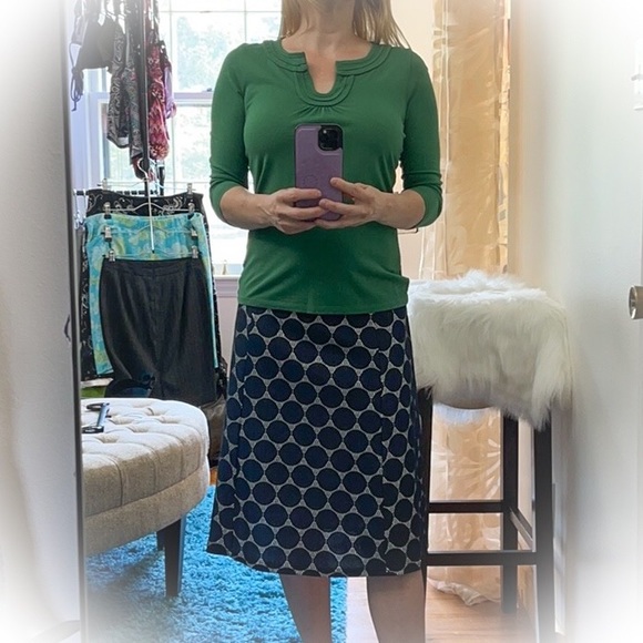 💕Beautiful Navy Aline Skirt Circle & Lace Detail - Picture 9 of 9